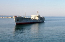 В Одеському порту горіло судно ВМС «Донбас»