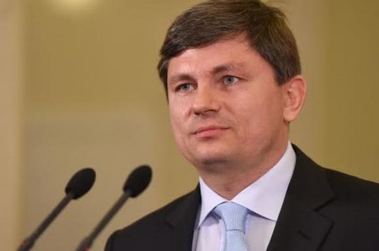 Представник президента в парламенті закликав не допустити тиску на свободу слова в Україні
