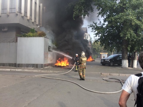 Журналісти показали наслідки пожежі в будівлі «Інтера»