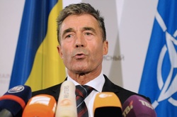  Екс-генсек НАТО: Росії дорого коштуватиме широкомасштабне вторгнення в Україну