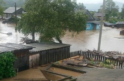 На Приморський край РФ обрушився тайфун: підтоплено тисячі будинків