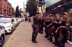 «Інтер» просить у силовиків допомоги у розблокуванні каналу