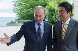 Адміністрація прем'єра Абе не усвідомлює весь цинізм російської політики - японський експерт