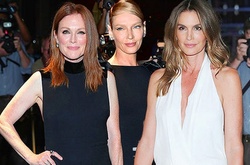 Ума Турман, Синди Кроуфорд, Джулианна Мур посетили  показ Tom Ford в Нью-Йорке