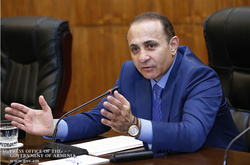 Новим прем'єром Вірменії може стати людина з Газпрому