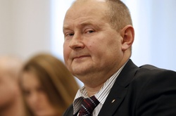 Що потрібно робити соратникам судді-хабарника Чауса, який втік в Крим