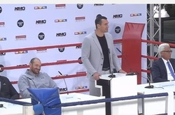 Кличко повідомив остаточну дату реваншу з Ф'юрі