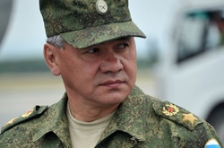 Шойгу прибув до окупованого Криму на військові навчання РФ 