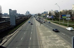 Броварський проспект будуть перекривати три дні