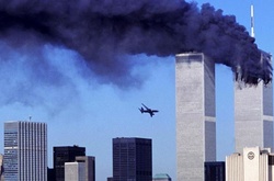 Порошенко і Гройсман вшанували пам'ять жертв терактів у Нью-Йорку 11 вересня 2001 року