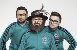 В группе Dzidzio скандал набирает обороты