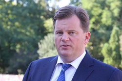 Адвокат екс-губернатора Мельничука заявив, що той був не в курсі корупції, яку розвів його заступник