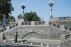 В центрі Києва відкрили відновлений оглядовий майданчик. Фоторепортаж