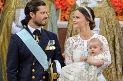 Принц Карл Филипп и принцесса София окрестили принца Александра