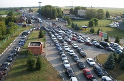 У чергах на українсько-польському кордоні стоять понад 700 авто