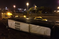 У Барселоні перевернувся автобус з туристами