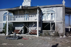 Бойовики обстріляли цвинтар та цех в Авдіївці. Фоторепортаж