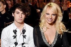 Леонардо Ди Каприо, Памела Андерсон, Пэрис Хилтон и другие звезды на гала-приеме UNITAS