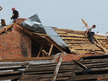 Ураган в Грузії знеструмив села та зірвав дахи будинків