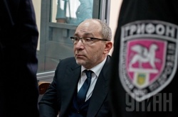 Силовики проводять обшуки у Кернеса 