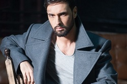 Виталий Козловский представил чувственный сингл «Первая ночь без тебя»