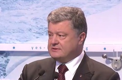 Росія намагається «влізти в голову» Заходу - Порошенко