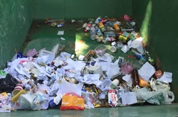 Поліція порушила провадження через ввезення на Дніпропетровщину сміття зі Львова