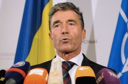 ЄС має продовжувати санкції проти Росії на рік – Расмуссен 