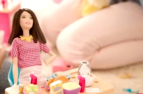 Ляльку Барбі можуть заборонити в Росії через «відвертий одяг»