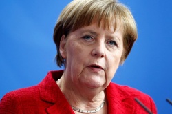 Меркель взяла відповідальність за програш своєї партії «Християнсько-демократичний союз» у Берліні