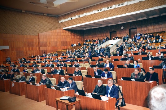 Полтавська облрада проголосувала за договір про розмежування повноважень з центральною владою