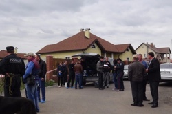 Поліція знайшла машину вбивць відомого бізнесмена під Києвом