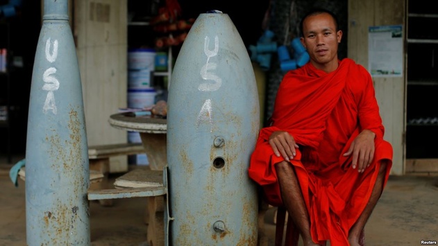 Як у Лаосі використовують у господарстві артилерійські снаряди