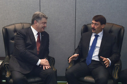 Президент Угорщини підтримав якнайскоріше запровадження безвізового режиму для українців