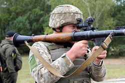 Як столичні поліцейські тренувалися стріляти з різних видів зброї