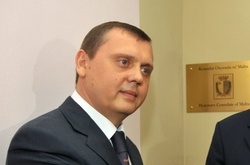 У Мінюсті кажуть, що посадити члена ВРЮ Гречківського буде складно