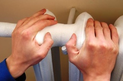 Гройсман заспокоїв: причин для зриву опалювального сезону немає