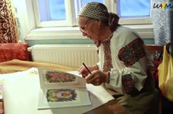 На Прикарпатті померла відома майстриня декоративного розпису 