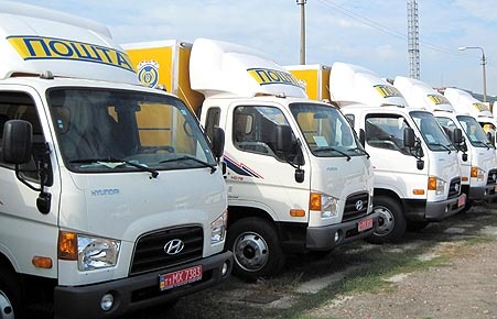 «Укрпошта» оголосила тендер на закупівлю вантажівок