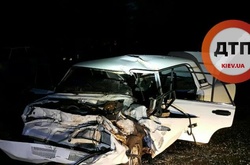 Моторошна ДТП під Києвом: п'яний водій протаранив авто на швидкості