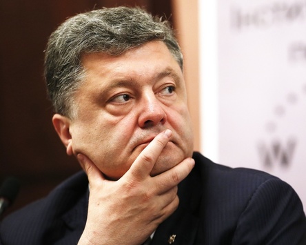 ЗМІ: Порошенко намагається скупити українські телеканали