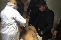 Лікарі «поставлять на ноги» вбивцю поліцейських у Дніпрі вже до кінця тижня