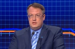 Розстріл поліцейських у Дніпрі: Геращенко розповів, чому видали Пугачову посвідчення УБД