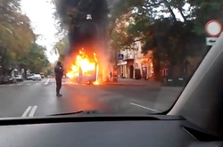 В Одесі на ходу загорілася маршрутка
