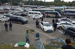 Вбивство поліцейських - звичайний епізод для багатьох країн