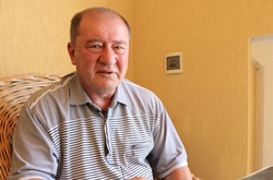 Меркель готова допомогти Умерову пройти лікування у Німеччині