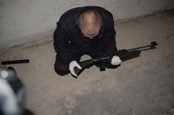 Мешканець міста Ніжин у Чернігівській області влаштував нелегальне виробництво зброї