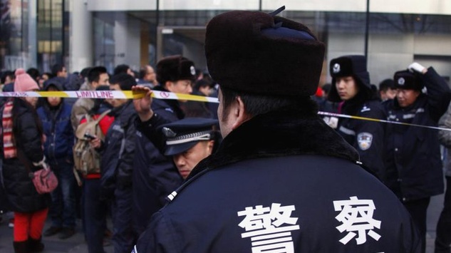 У Китаї чоловік убив батьків та 17 сусідів
