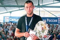 В Іраку вбили відомого російського борця, який став бойовиком ІДІЛ