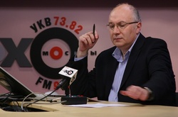 Матвій Ганапольський вже 27 років працює журналістом радіостанції «Ехо Москви»